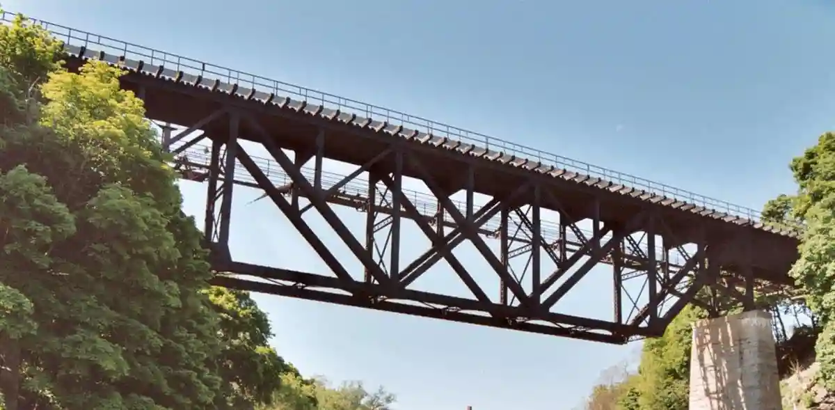 Deck truss bridge in Lockport, New York