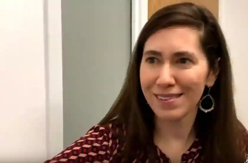  Interview with Professor Cristina Zavaleta