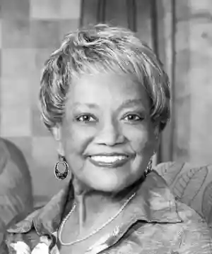 Raye Montague Headshot