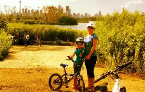 Interview with Sara Dolatshahi